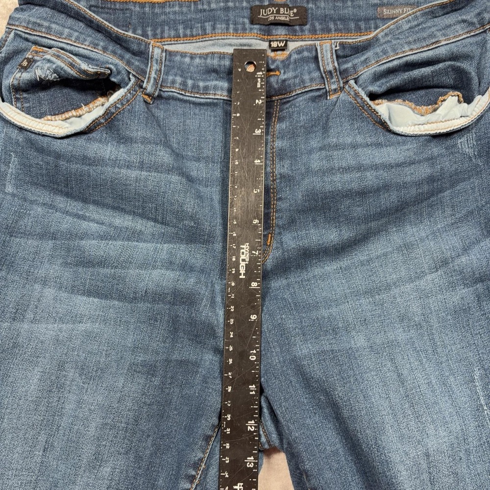 Judy Blue Jeans Womens 18W Dark Wash Distressed Skinny Cuffed Stretch JB82113DK - Picture 8 of 10